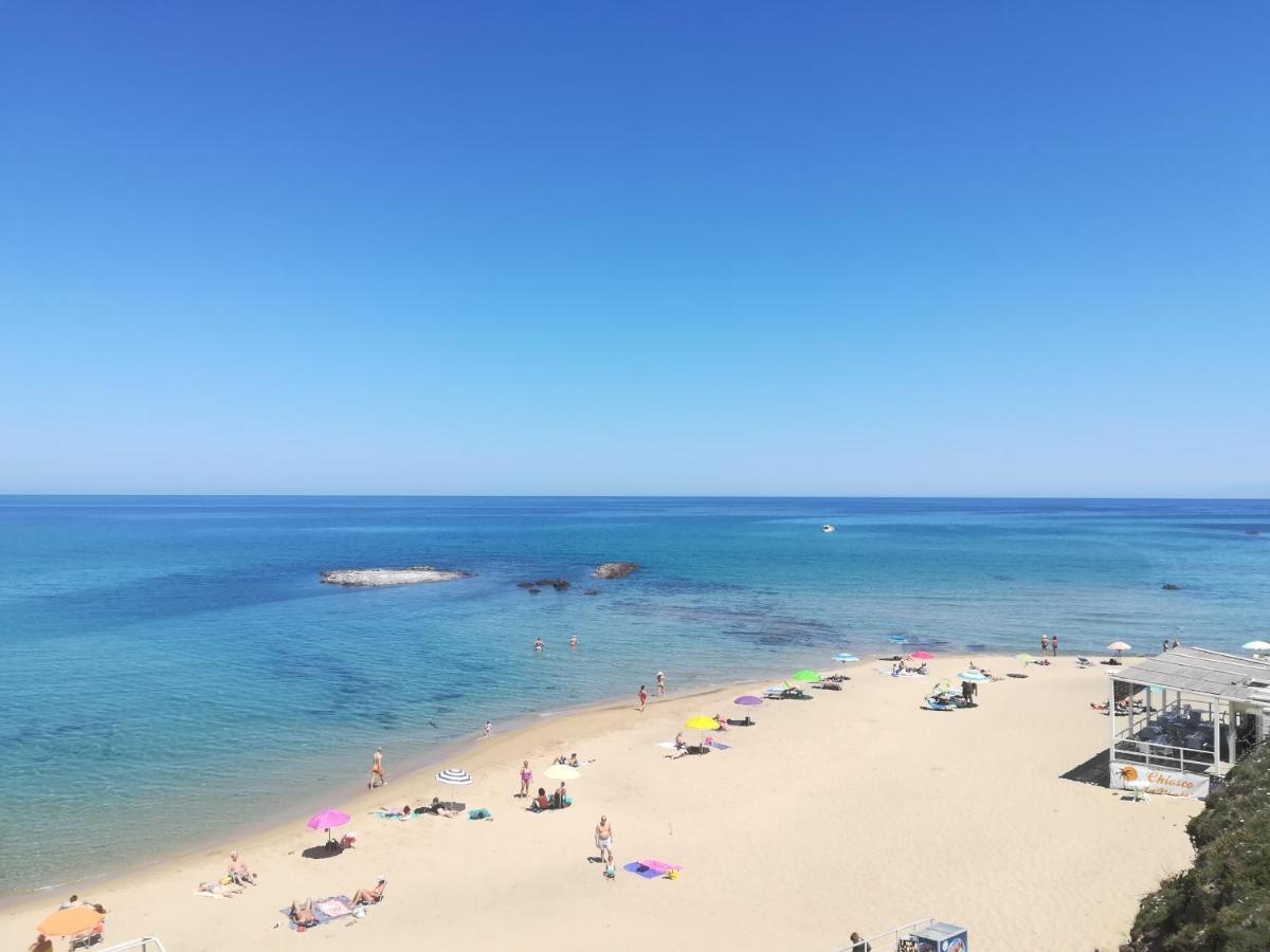 Mi Casa El Mar! Grazioso Attico 400 Mt Alla Spiaggia E Al Centro Castelsardo Exterior photo